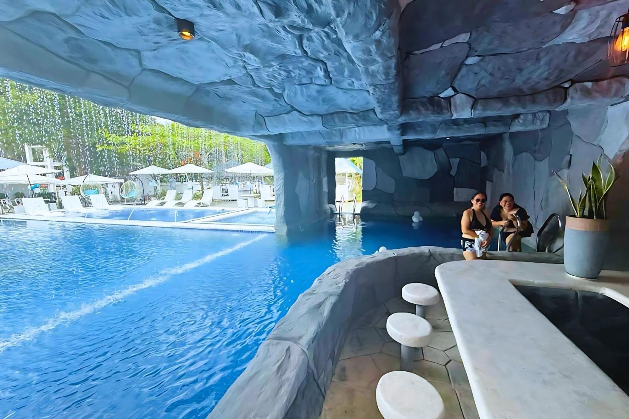 Kehalani Beach Resort By Cocotel Quezon  Екстер'єр фото